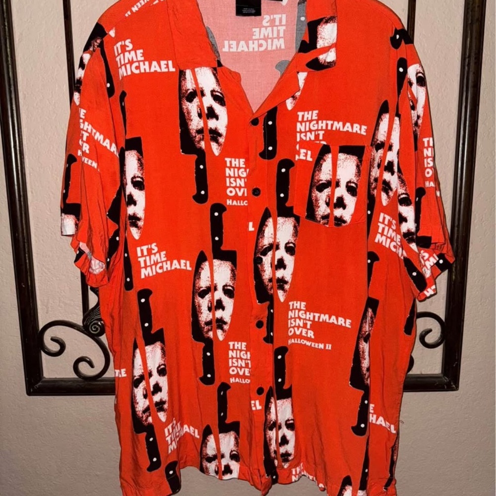 Halloween II Men's Red Graphic Shirt